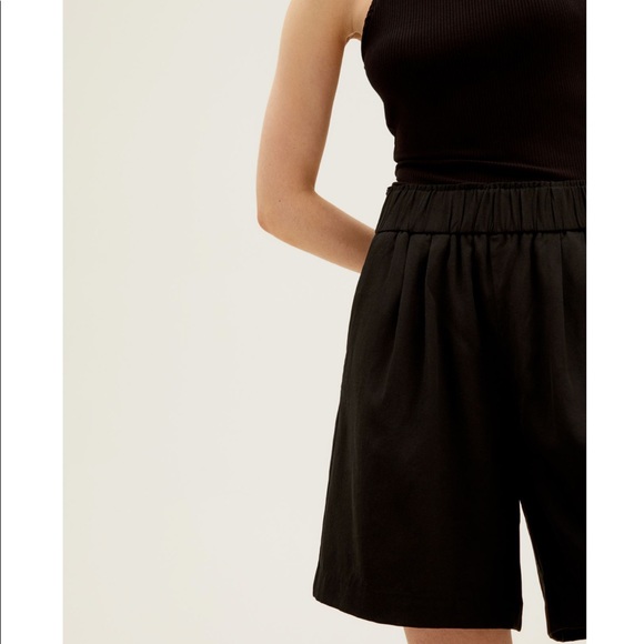 H&M Black Lyocell-blend Shorts - Picture 3 of 7